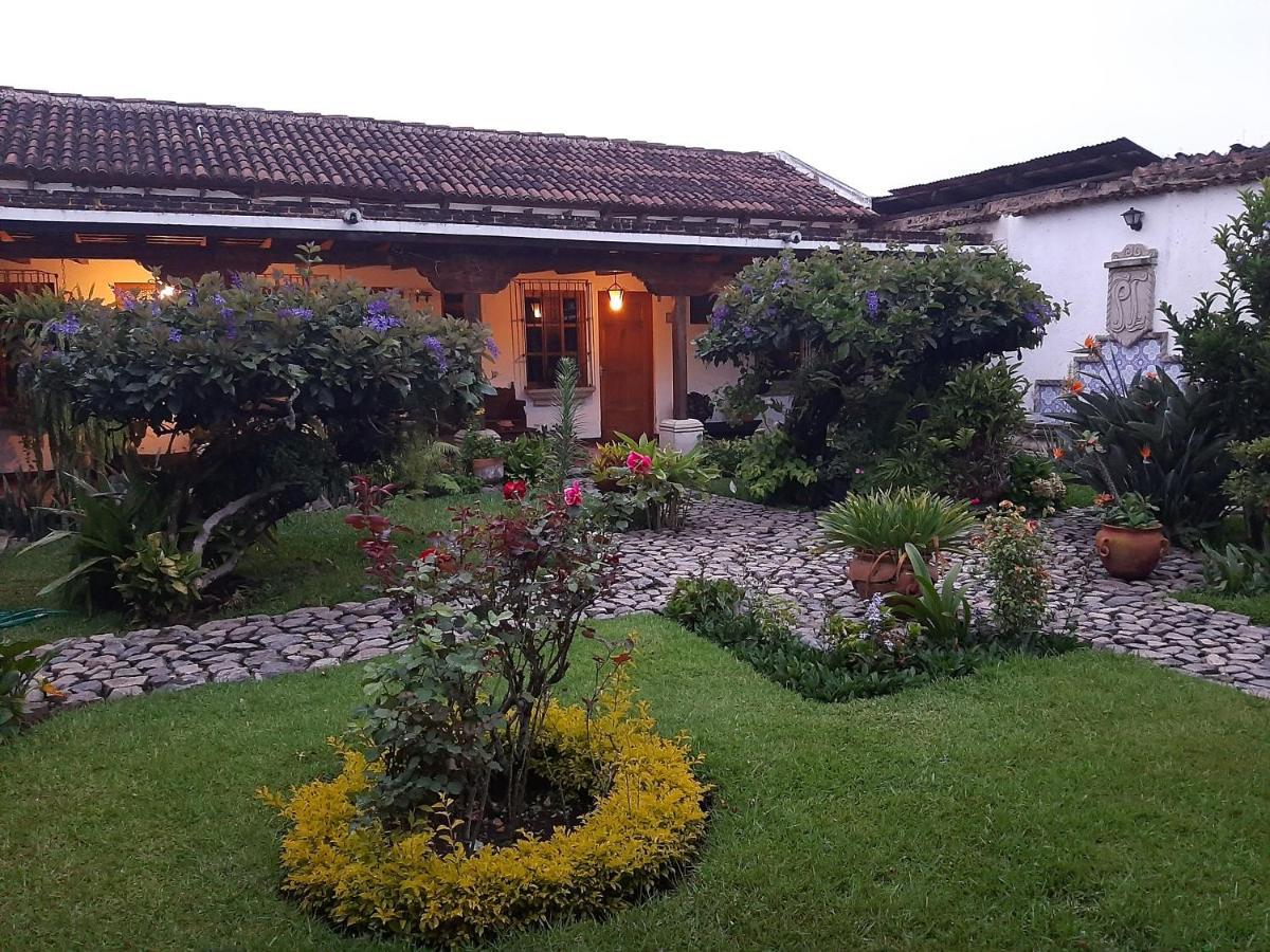 Hostal San Nicolas Антигуа-Гватемала Экстерьер фото