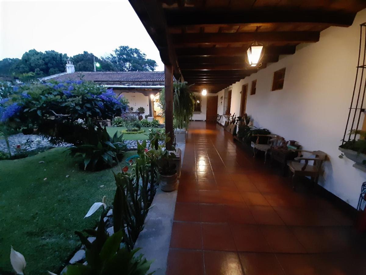 Hostal San Nicolas Антигуа-Гватемала Экстерьер фото